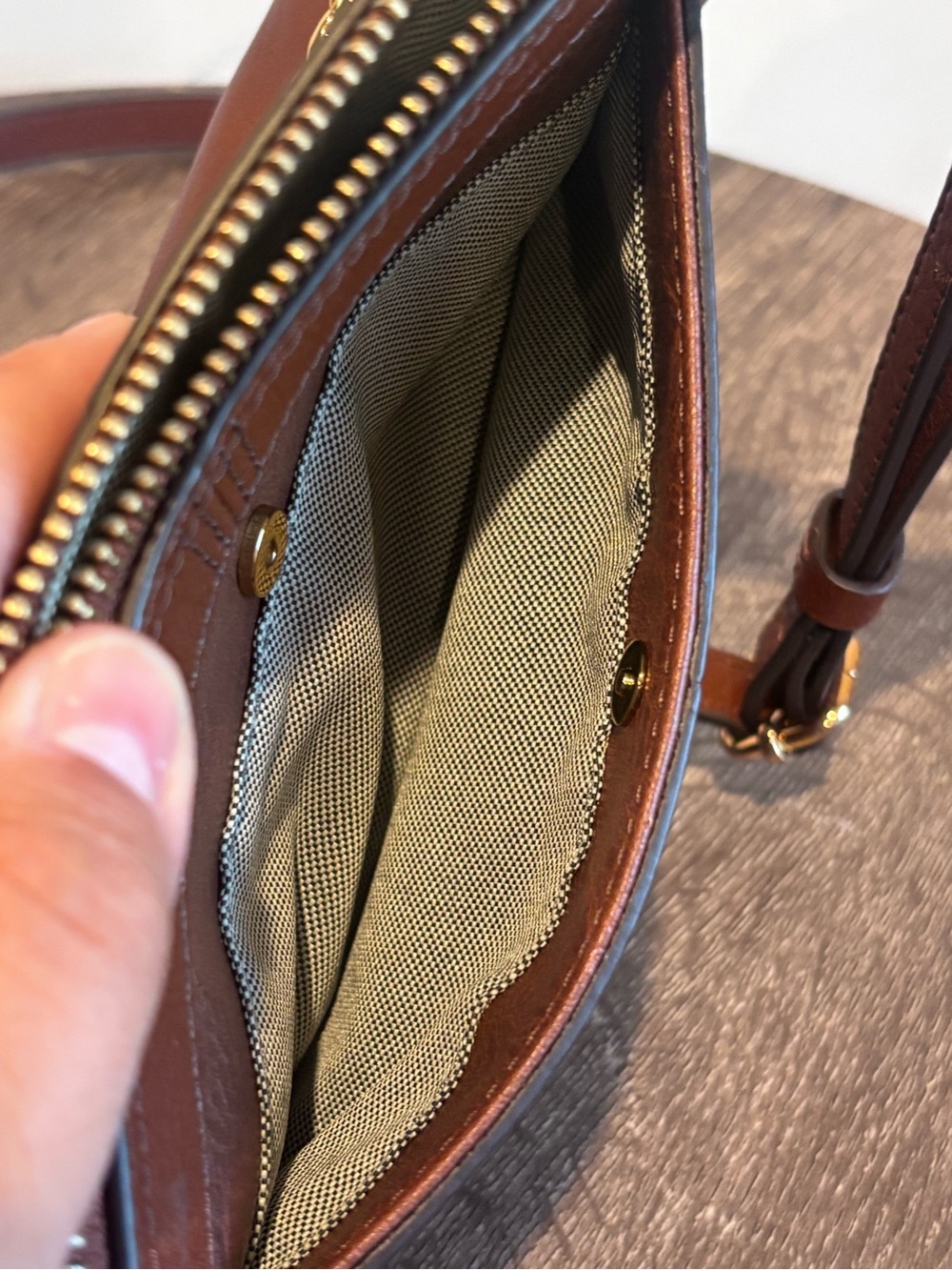 Fossil Women's Brown Jolie Leather Chain-Accent Crossbody Bag - Picture 7 of 12